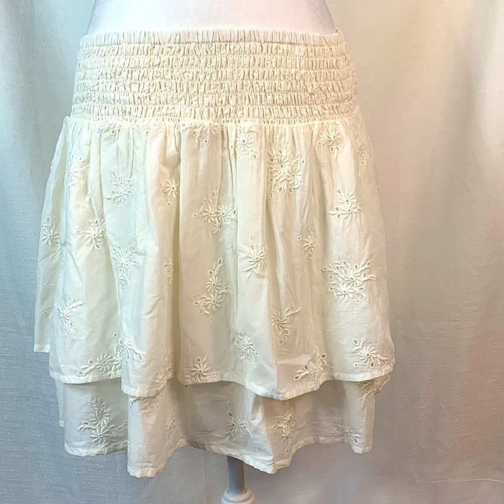 Express White High Waisted Tiered Eyelet Lace Mini Skirt-NWT
